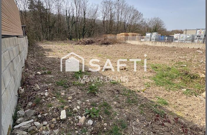 Terrain — photo 2