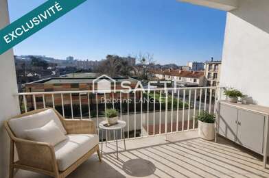 Appartement 5 pièces 220000 €