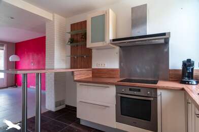Appartement 4 pièces 148400 €
