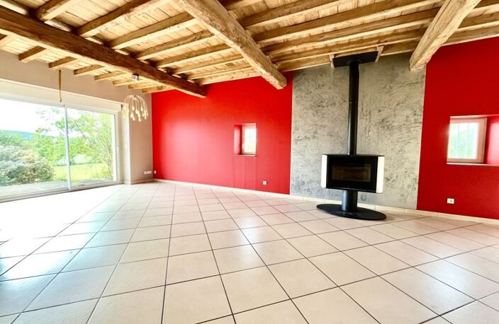 Maison en pierre de 7 pièces principales — photo 2