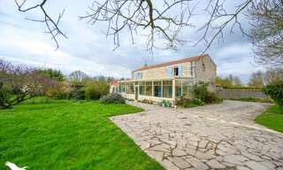 Maison 9 Pièces 204 m² à vendre à Saint-Xandre (17138)