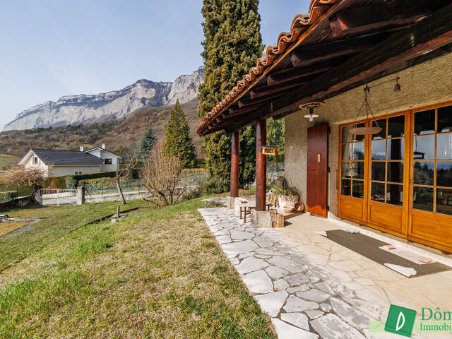 Villa familiale sur les hauteurs de St-Ismier avec vue panoramique sur Belledonne — photo du bien
