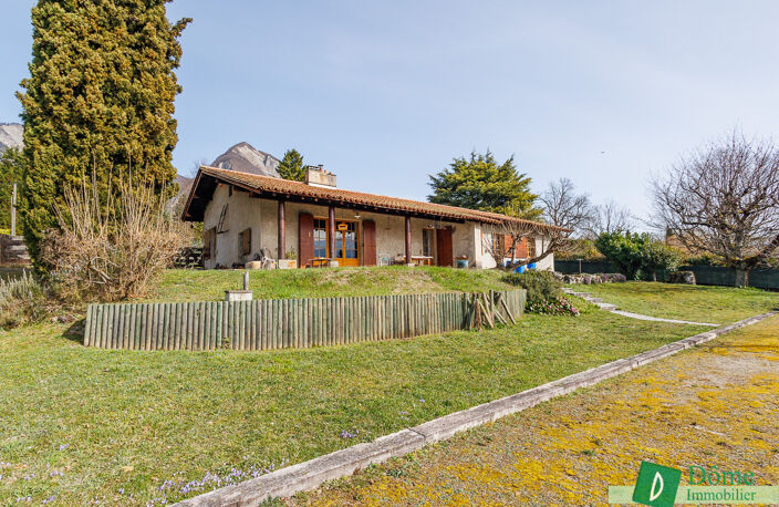 Villa familiale sur les hauteurs de St-Ismier avec vue panoramique sur Belledonne — photo 3