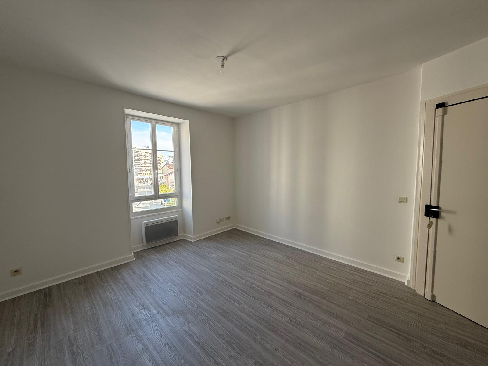 Appartement  T3 à louer Annemasse 74100
