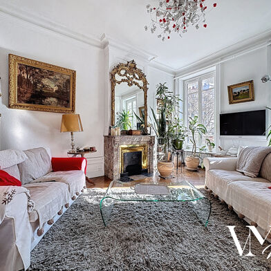 Appartement 6 pièces 745000 €