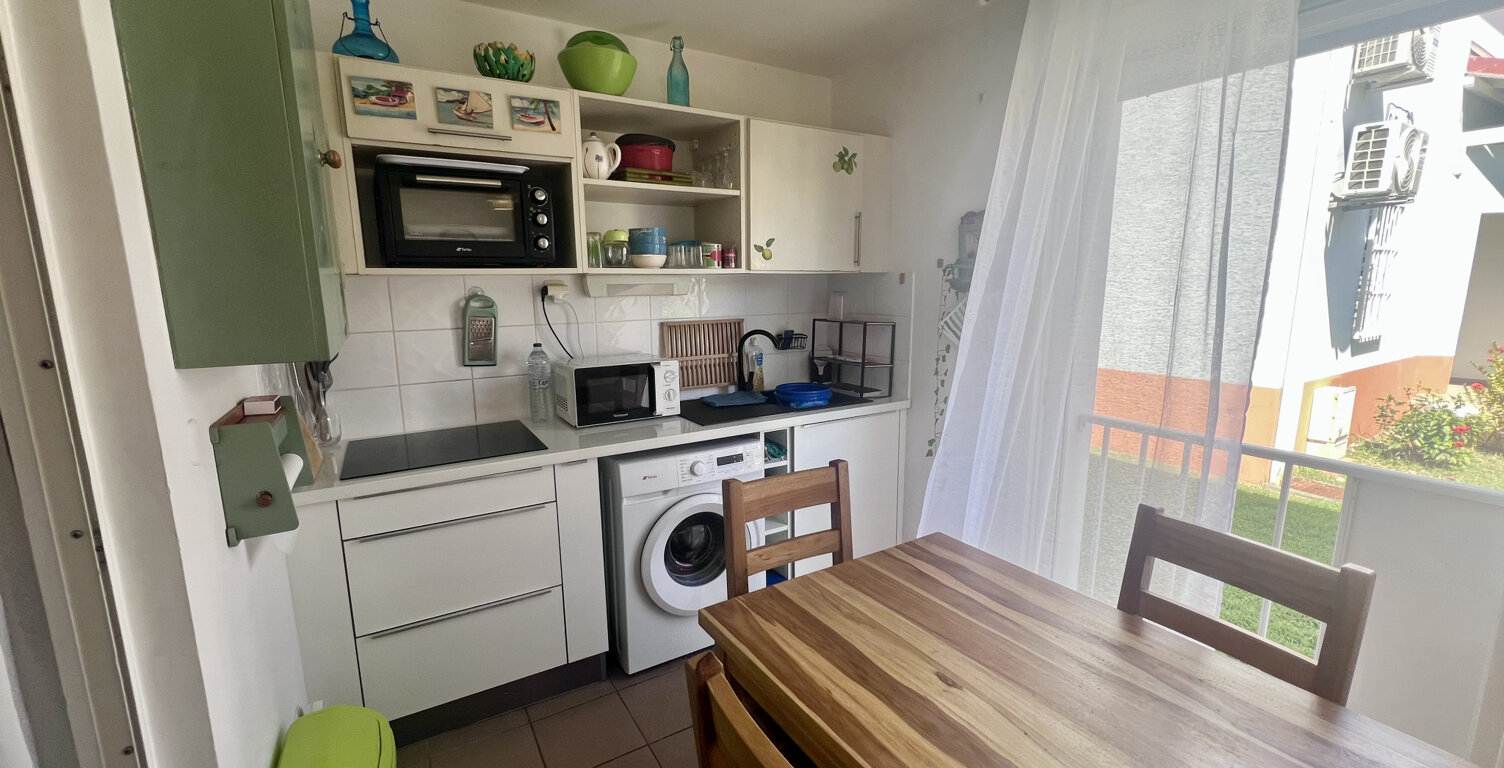 Studio meublé à la marina de Saint-François — photo 1