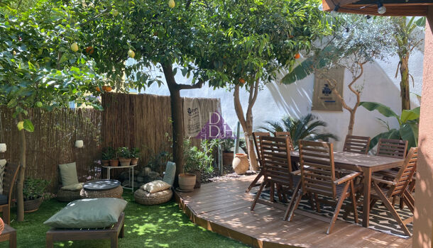 Villa / Maison 8 pièces  à vendre Hyères 83400