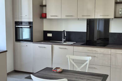 Maison 3 pièces 950 €