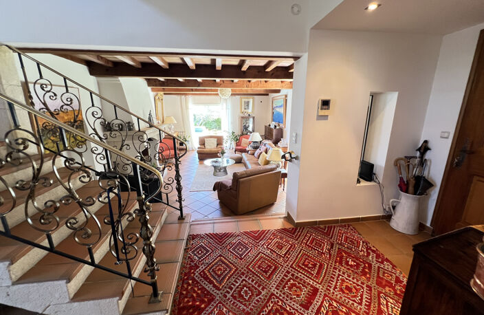LA FARLEDE BELLE VILLA 200M2 AU CALME — photo 5
