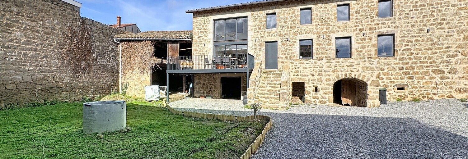 Maison 5 Pièces 195 m² à vendre à Maclas (42520)