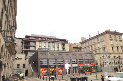 Appartement 4 pièces 780 €