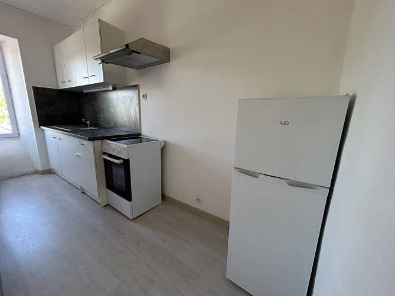 T1 de 24 m2, centre bourg — photo 1