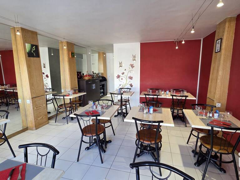 Vente Restaurant 150 m&sup2; — photo 1