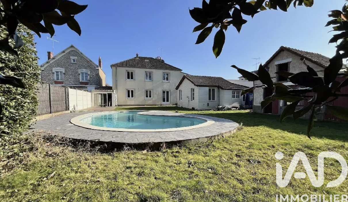 Vente Maison/villa 9 pièces - Photo 3
