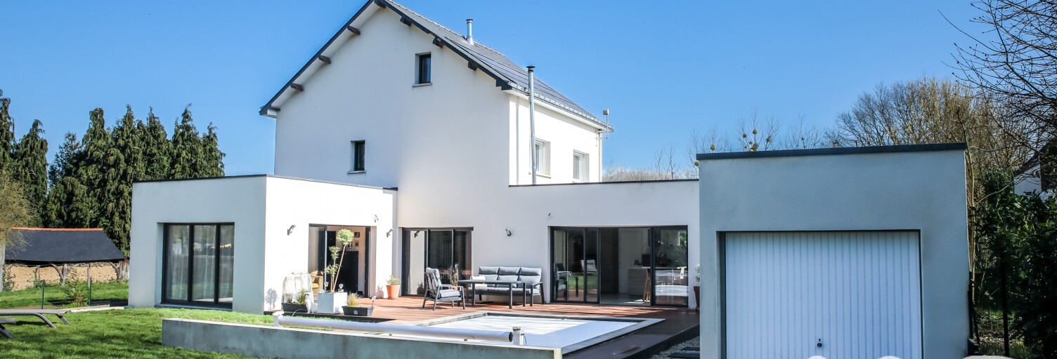 Maison 7 Pièces 202 m² à vendre à Tinténiac (35190)