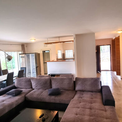 Maison 4 pièces 2250 €