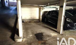 Garage  12 m² à vendre à Paris 10 (75010)