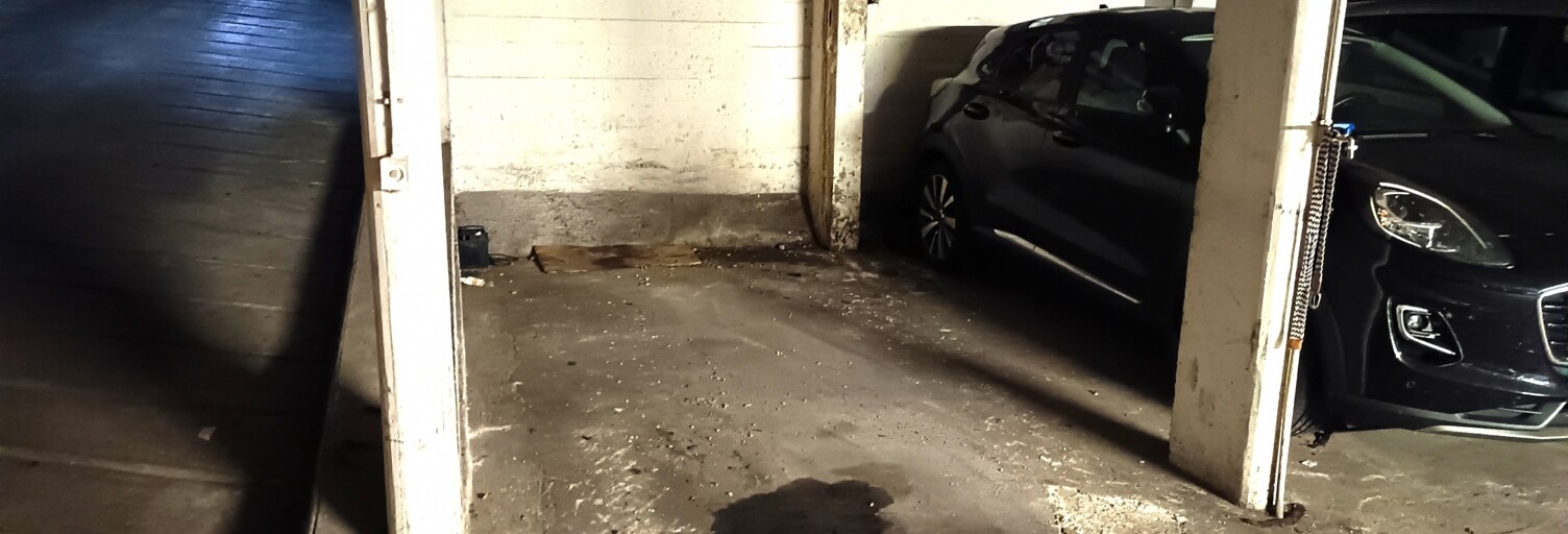 Garage  12 m² à vendre à Paris 10 (75010)