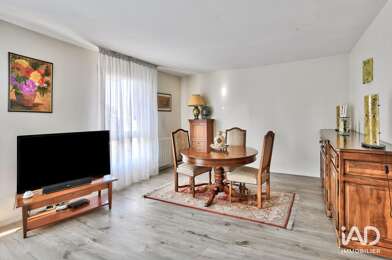 Appartement 4 pièces 270000 €