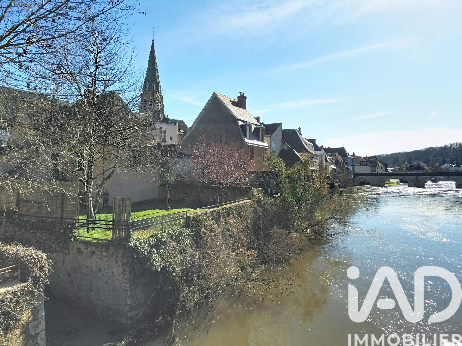 Vente Immeuble 410 m² - Photo 2