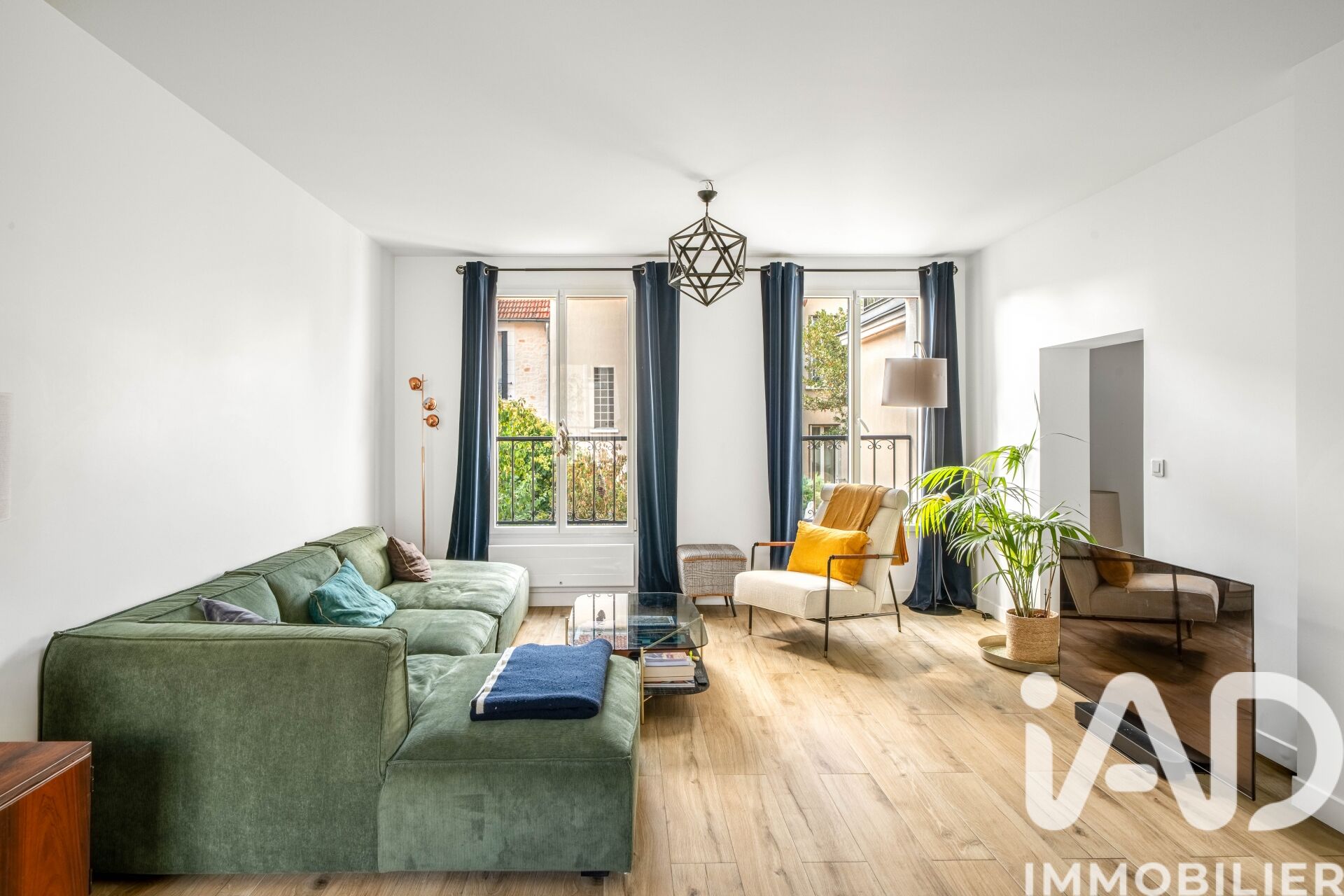 Colombes - 133m² - 6p. - 4ch.