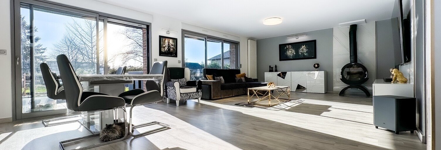 Maison 8 Pièces 190 m² à vendre à Petite-Forêt (59494)