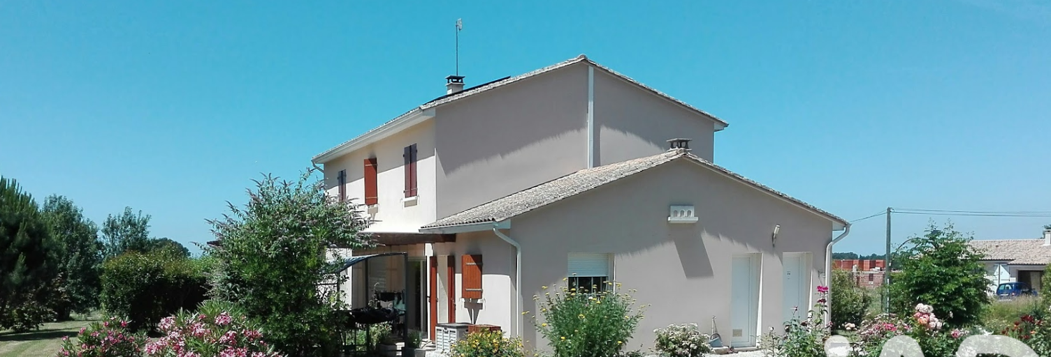 Maison 9 Pièces 240 m² à vendre à Polignac (17210)