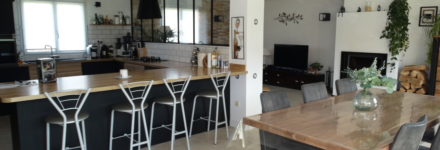 Maison 7 Pièces 143 m² à vendre à Auchy-les-Mines (62138)