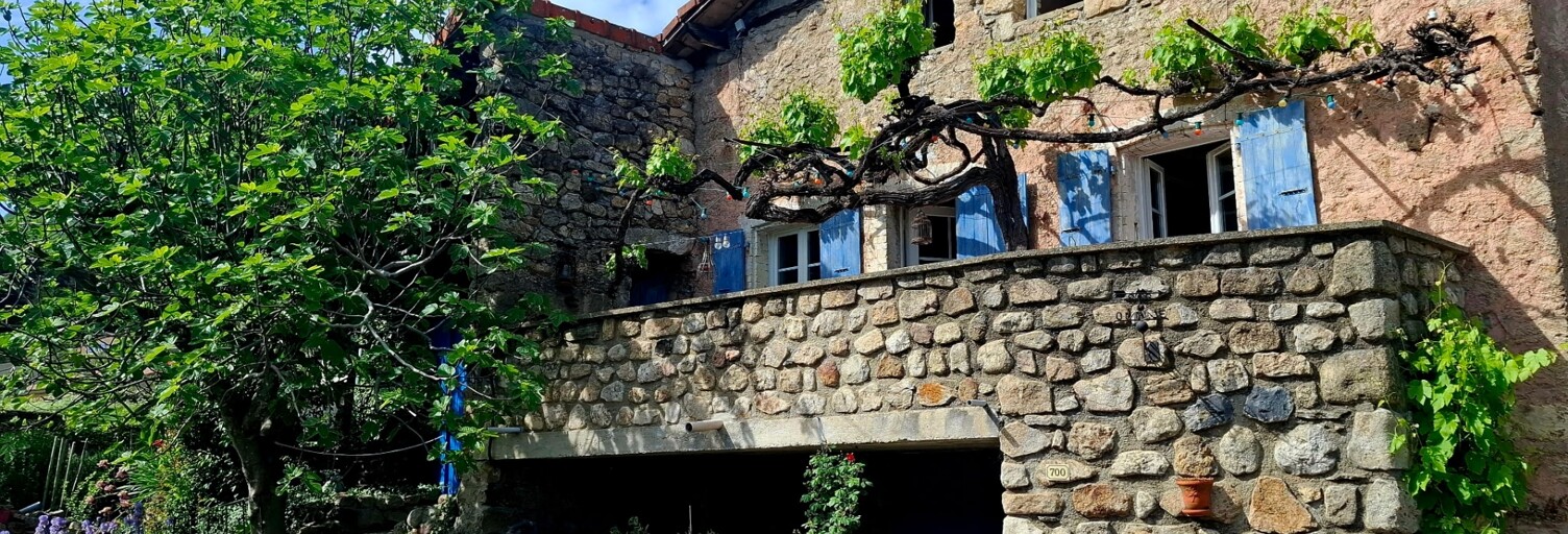Maison 7 Pièces 95 m² à vendre à Thueyts (07330)