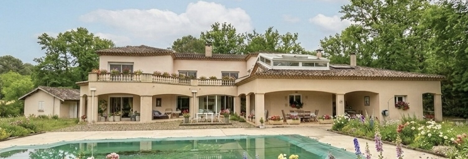 Maison 8 Pièces 370 m² à vendre à Noaillan (33730)