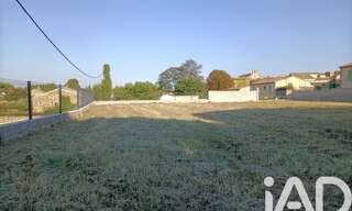 Terrain  1204 m² à vendre à Saint-Julien-de-Peyrolas (30760)