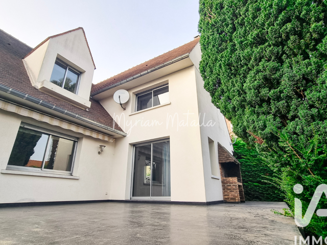 Vente Maison/villa 8 pièces — photo du bien