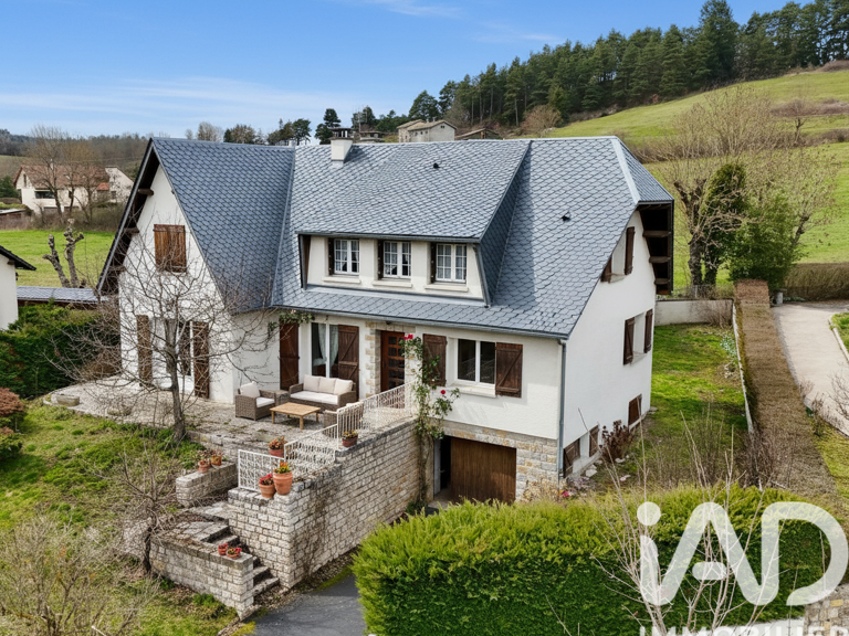 Vente Maison/villa 7 pièces — photo 1