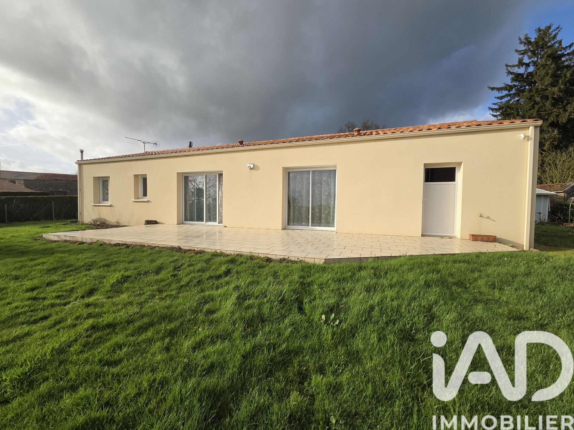 St-Mesmin - 83m² - 4p. - 2ch.