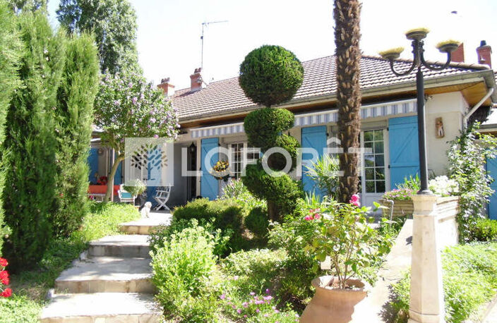 Maison  plain-pied St Just St Rambert, 190m² env — photo 2
