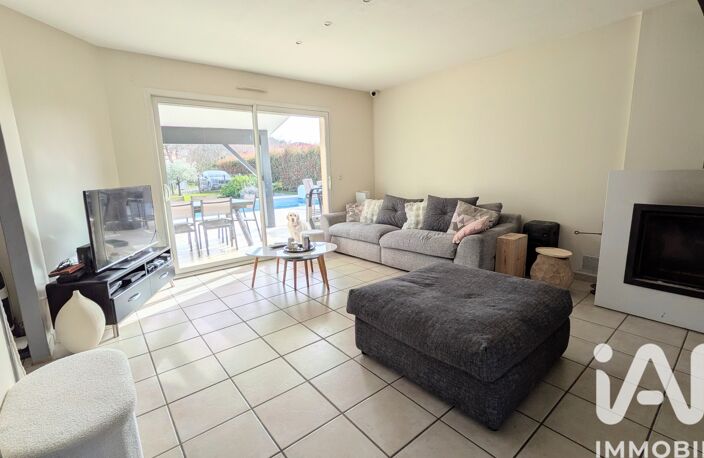 Vente Maison/villa 5 pièces — photo 2