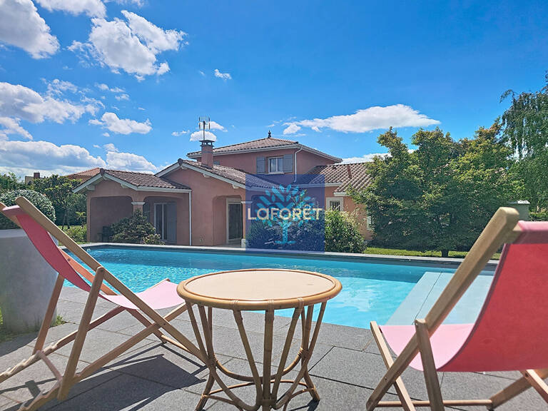 Maison Irigny 6  pièces - 155m² — photo 1