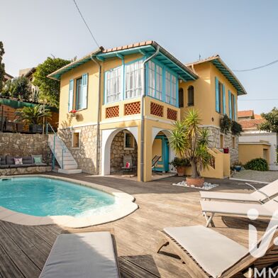 Maison 6 pièces 695000 €