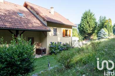 Maison 7 pièces 449000 €