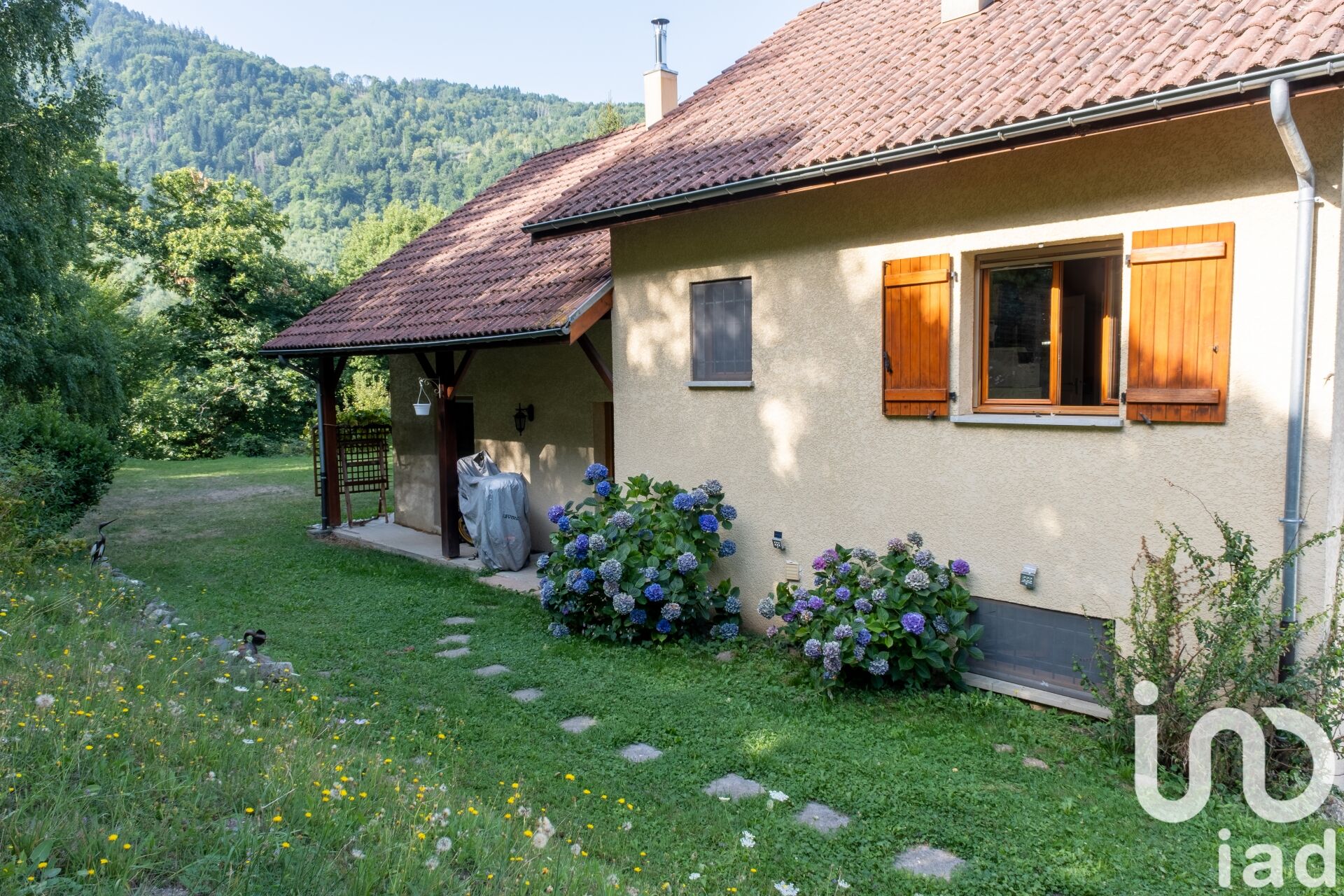 Vente Maison/villa 7 pièces - Photo 2