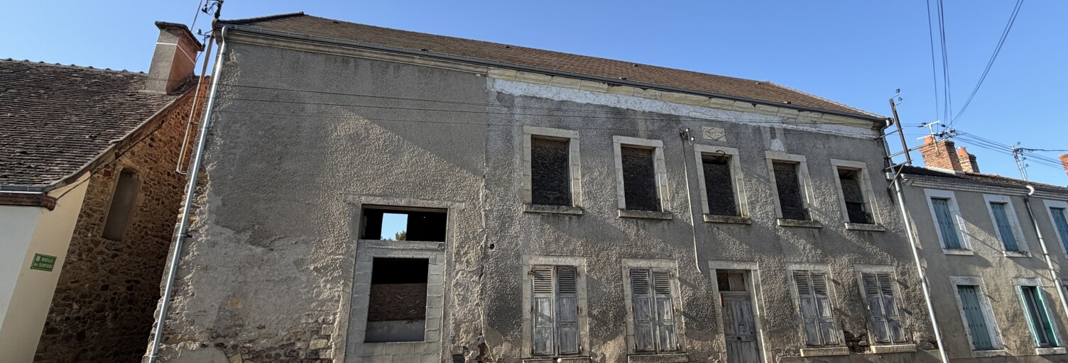 Maison 10 Pièces 474 m² à vendre à Massay (18120)