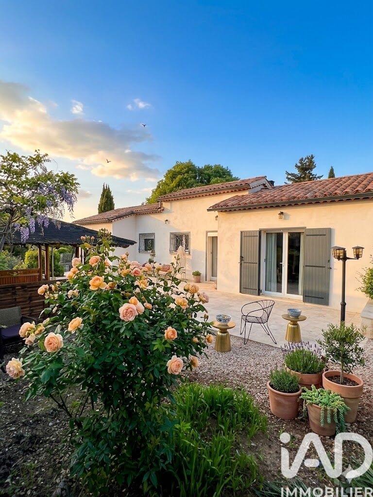 Carces - 68m² - 4p. - 2ch.