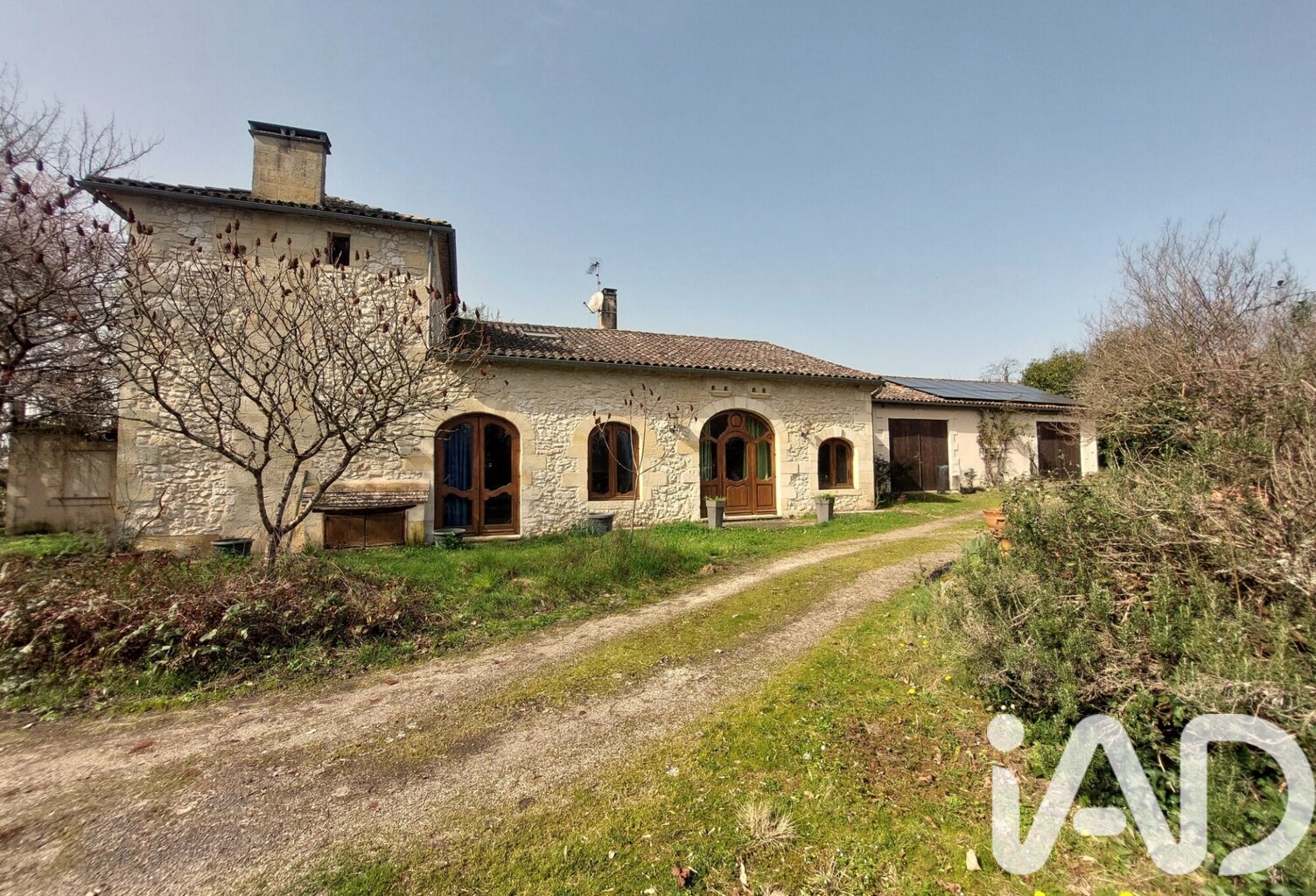 Vente Maison/villa 9 pièces — photo 1