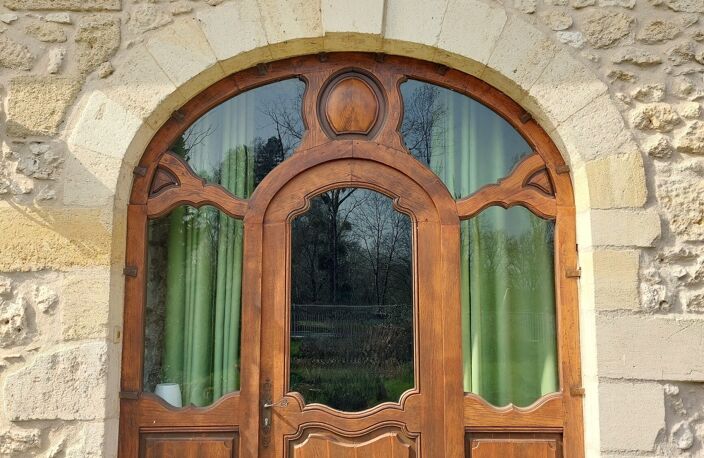 Vente Maison/villa 9 pièces — photo 2