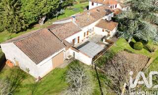 Maison 8 Pièces 165 m² à vendre à Vouzan (16410)