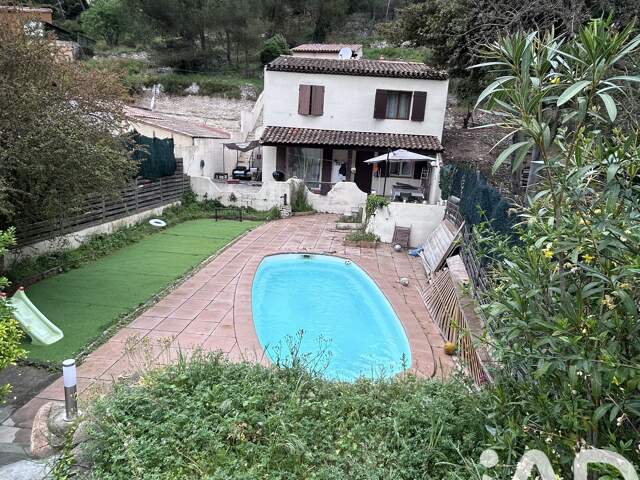 Vente Maison traditionnelle 6 pièces — photo du bien