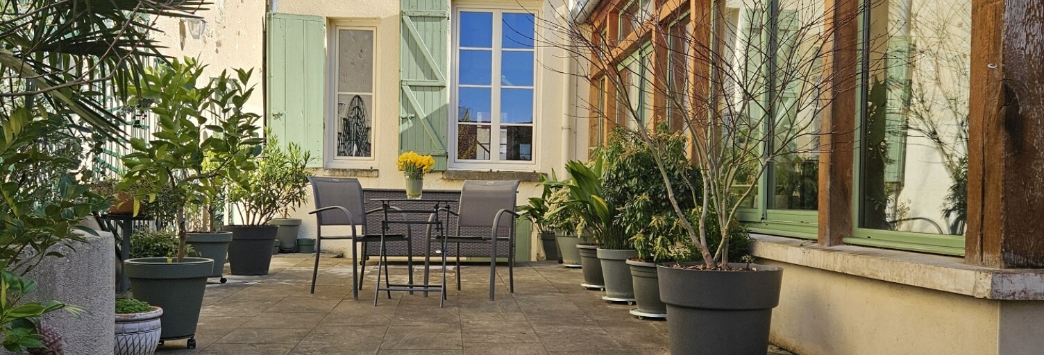 Maison 6 Pièces 214 m² à vendre à Villeneuve-sur-Yonne (89500)