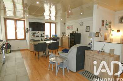 Appartement 3 pièces 153000 €