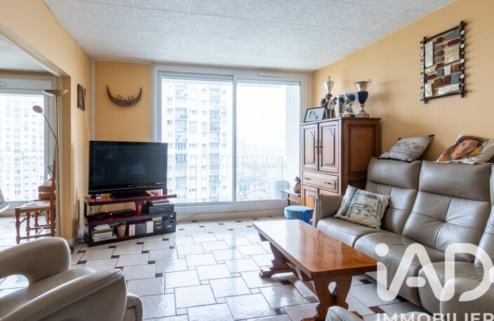 Vente Appartement 4 pièces — photo 2
