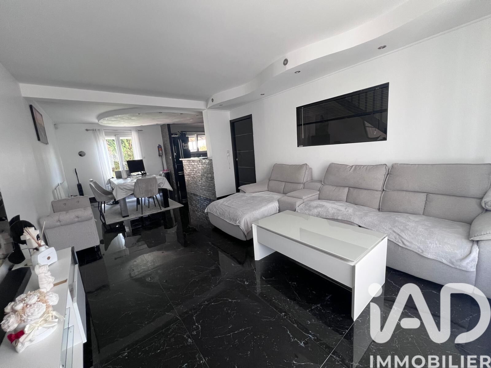 Saint-Brice-sous-Foret - 130m² - 6p. - 3ch.